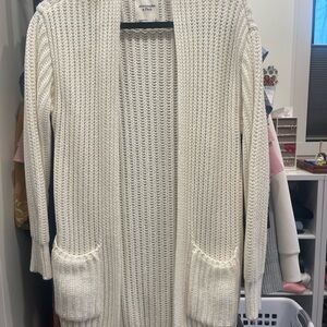 Abercrombie + Fitch Women's White Sweater